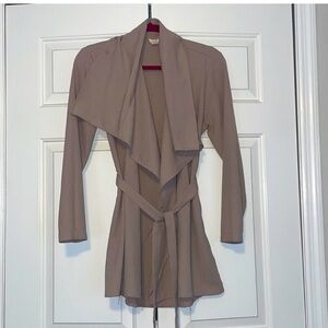 Street wear Society beige tie open front coat ladies Small